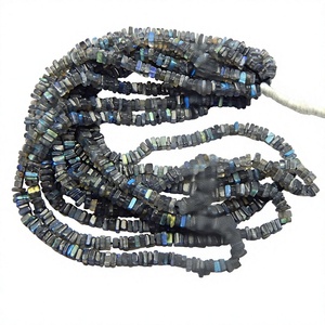 Perles d'espacement carrées en labradorite naturelle, forme Heishi, TASBIYA GEMS TG00453, noires, certifiées par un tiers - Product Image 1