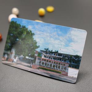 Cartes de visite en PVC personnalisées imprimées en relief PVC VIP cadeau magnétique - Product Image 5