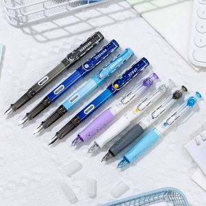 Nouvelle conception, lot de 2 stylos à encre effaçable, <span class=keywords><strong>stylo</strong></span> <span class=keywords><strong>plume</strong></span> 0,38 mm, ensemble de stylos avec gomme, écriture parfumée pour étudiants, boîte cadeau, pointe en métal, matériau plastique - Product Image 3