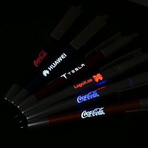 Bolígrafo Multifuncional Promocional Deportivo de Plástico con Luz LED, Logotipo Personalizado con Láser, Tinta Negra de 1.0 mm - Product Image 4