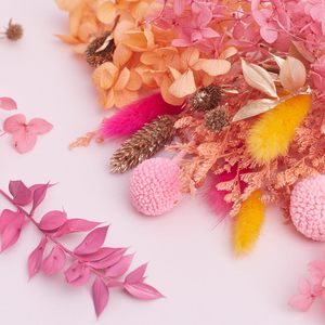 Naturellement Mini Bouquet de Fleurs Séchées DIY pour Décoration de Table Boîte aux Lettres Cadeau Boutonnière Boho Gâteau Fleurs - Product Image 4
