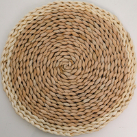 Tapis de repas isolé portable Jacinthe d'eau naturelle placée sur des tapis de table et des coussinets Genre