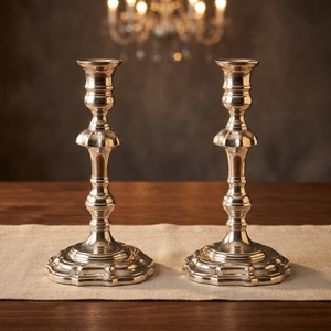 ชุดทรัมเป็ตกระดิ่งสีเงิน2ชิ้นที่วางเทียนแบบดั้งเดิมของตกแต่งโต๊ะ - Product Image 1