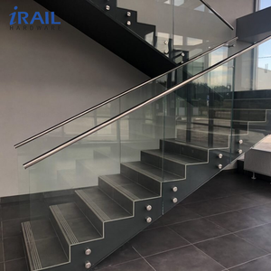 Balustrade en verre sans cadre pour balcon 10-12 mm avec système de profilés en aluminium, design moderne et sécurisé, verre trempé - Product Image 5