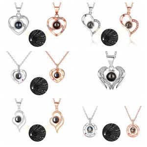 Memoria en forma de corazón Amor Señora Collar de clavícula 100 Idiomas 'I Love You' Confesión Día de la madre de San Valentín Cruz de oro plateado - Product Image 2