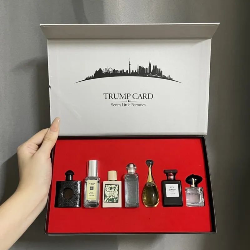 Terbaru karton membuat sampel parfum Set hadiah penyimpanan magnetik kemasan mewah kotak bentuk buku kemasan kotak sampel parfum
