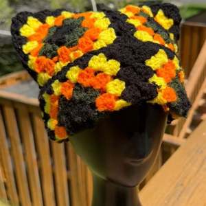 Gorros de Ganchillo Hechos a Mano al por Mayor, Gorros Tejidos a Mano para Halloween, Multicolor, Diseño Granny Square, para Viaje, 100% Acrílico, Unisex, para Adultos - Product Image 2