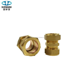 Fabrika pirinç çift yüksük bağlantı parçaları, 22 mm bağlantı plakaları ve güneş enerjisi kolektörü bağlantı parçaları sağlar. - Product Image 6