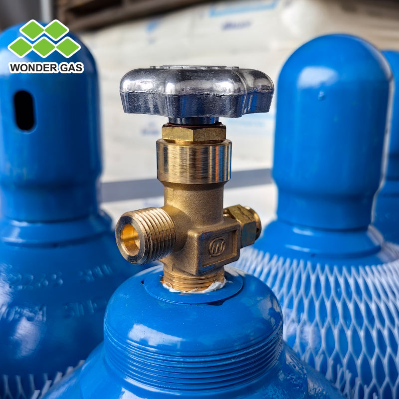 医療用 空酸素ガスボンベ