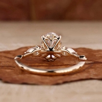 Bague de fiançailles en or massif 14K/18K avec diamant de laboratoire ovale 0,5-3 carats, trois pierres et pierres latérales en forme de poire, certifiée IGI VVS, personnalisable CVD/HPHT