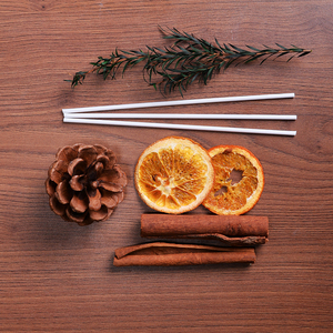 Vente en gros 2025 Magnifiques bougies de marque privée pour la décoration de cadeaux de la Saint-Valentin Ensemble de bougies diffuseur de parfum Bâtons de diffuseur de parfum - Product Image 6