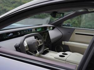 Avatr 06 2025, berline électrique à autonomie ultra-étendue, design élégant avec faible consommation d'énergie pour les conducteurs soucieux du luxe - Product Image 6