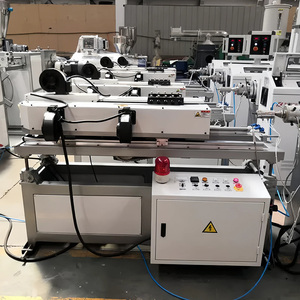 PP PE HDPE <span class=keywords><strong>PVC</strong></span> PA Nhựa Duy Nhất Đôi Tường Sóng Ống Đùn Dây Chuyền Sản Xuất <span class=keywords><strong>U</strong></span>ốn Ống Làm Nhà Máy Máy - Product Image 3