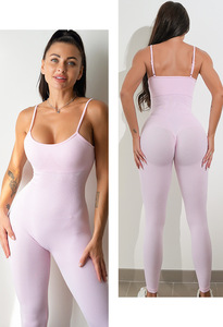 <span class=keywords><strong>Tuta</strong></span> sportiva <span class=keywords><strong>aderente</strong></span> <span class=keywords><strong>aderente</strong></span> da <span class=keywords><strong>donna</strong></span> europea americana <span class=keywords><strong>tuta</strong></span> da Yoga senza cuciture che copre le natiche tute nuove tute - Product Image 5