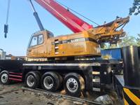 Grue sur camion Sany STC500 de 50 tonnes, comme neuve, à vendre, peinture d'origine et pièces authentiques, grue d'occasion