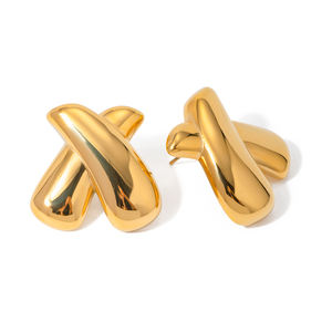 ต่างหูสแตนเลสสตีลชุบทอง 18K ดีไซน์เรียบง่ายจาก J&D รูปทรง X แบบสองสีเงา - Product Image 6