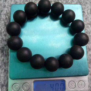 Bracelet de perles en bois d'agar noir de style bouddhiste vintage Dai Binh, bois d'oud naturel du Vietnam, unisexe - Product Image 1