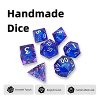 Ensemble de dés en résine modernes, faits à la main et peints à la main, à formes angulaires, violet-bleu, sable liquide, polyédriques, D&D, 7 pièces, pour jeux de table adultes