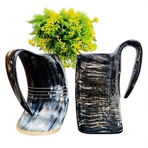 Jarra de Cerveza de Cuerno de Búfalo Tallado Vintage de la Mejor Calidad con Patrón de Mármol y Bandas Metálicas Elegantes para Bodas y Fiestas - Product Image 2