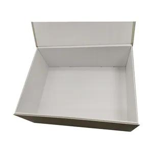 Custom Luxe Crème Papier Verpakking Opvouwbare Schoen Geschenkdoos Rechthoek Vorm Met Magnetische Flap Sluiting