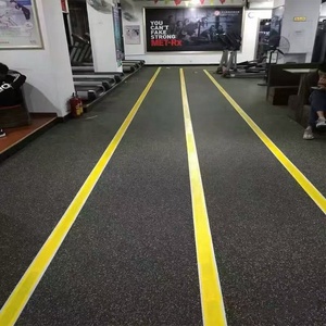 Revêtement de sol <span class=keywords><strong>en</strong></span> <span class=keywords><strong>caoutchouc</strong></span> pour salle de sport, salle de musculation, salle de fitness, <span class=keywords><strong>rouleau</strong></span> de carrelage <span class=keywords><strong>en</strong></span> <span class=keywords><strong>caoutchouc</strong></span> de 1000x10000 mm x 12 mm, antichoc, plat, noir, certifié CE - Product Image 1