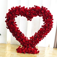 Arche florale en forme de cœur rouge de 2 m pour décoration transfrontalière, mariage, remise de diplôme, Nouvel An, arrangement de fond de scène, Noël (artificielle)