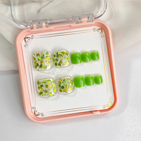 Lot de faux ongles courts en gros, réutilisables, en gel souple, faits à la main, prêts à poser pour les orteils