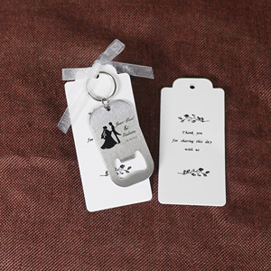 <span class=keywords><strong>Porte</strong></span>-clés ouvre-bouteille <span class=keywords><strong>personnalisé</strong></span> en acier inoxydable avec design <span class=keywords><strong>personnalisé</strong></span> et carte de voeux pour faveurs de <span class=keywords><strong>mariage</strong></span> et cadeaux d'anniversaire - Product Image 1