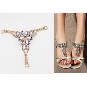 Sandalias de mujer de estilo floral a la moda <span class=keywords><strong>2019</strong></span>, transfronterizas, con pedrería decorativa, cadenas y hebillas para zapatos. - Product Image 2