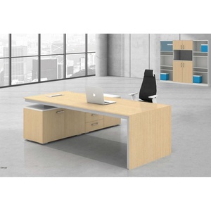Escritorio de Oficina de Madera Maciza de Diseño Moderno y Duradero, Escritorio de Computadora de Buena Calidad para Gerentes y Ejecutivos - Product Image 1