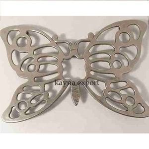 Unique butterfly Shape Metal Trivet For Wholesale Aluminum <b>Polished</b> Trivet For Kitchen Counter And Restaurant Use Mats And <b>Pads</b> - Product Image 1