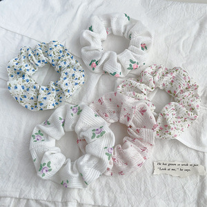 Coleteros de Tela <span class=keywords><strong>con</strong></span> Diseño Floral, Dulces y Modernos para Mujeres y Niñas, Elásticos para Cola de Caballo - Product Image 1