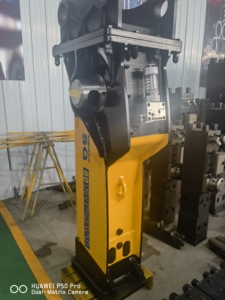 Martillo hidráulico SQ80 Tipo caja con acumulador y sistema de grasa automática - Product Image 2