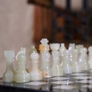 Juego de <span class=keywords><strong>Ajedrez</strong></span> de mármol de ónix verde natural hecho a mano regalo juego de mesa de <span class=keywords><strong>Ajedrez</strong></span> de mármol juego de viaje de fiesta <span class=keywords><strong>Ajedrez</strong></span> lujo - Product Image 5