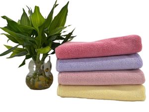 Ensemble de serviettes en coton uni de couleur unie, fabriqué à Guangdong, prix raisonnable, tissage durable, idéal pour le bain et les voyages - Product Image 3