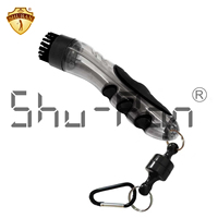 Brosse de nettoyage de golf ShuRan 2025 avec pulvérisateur d'eau, bouton-poussoir en plastique, cordon de serrage/accroche magnétique, accessoires de sport pour le nettoyage