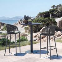 Elegante Conjunto de Asientos Altos con Cojines Verde Menta y Mimbre Color Carbón, Muebles de Bar de Diseño para Exteriores, para Patios de Lujo