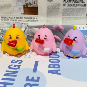 Nouveau jouet anti-stress populaire à presser avec conception de langue pop-up, en forme d'animaux (lapin, poussin) pour soulager l'agitation et la tension - Product Image 5