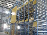Plateforme de stockage en acier robuste Q235B sur mesure avec une capacité de charge de 500 kg pour planchers de mezzanine et grilles métalliques