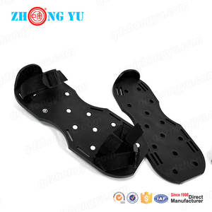 Sandales à pointes réglables chaussures de pelouse aérées aérateur manuel outils manuels de jardin - Product Image 5