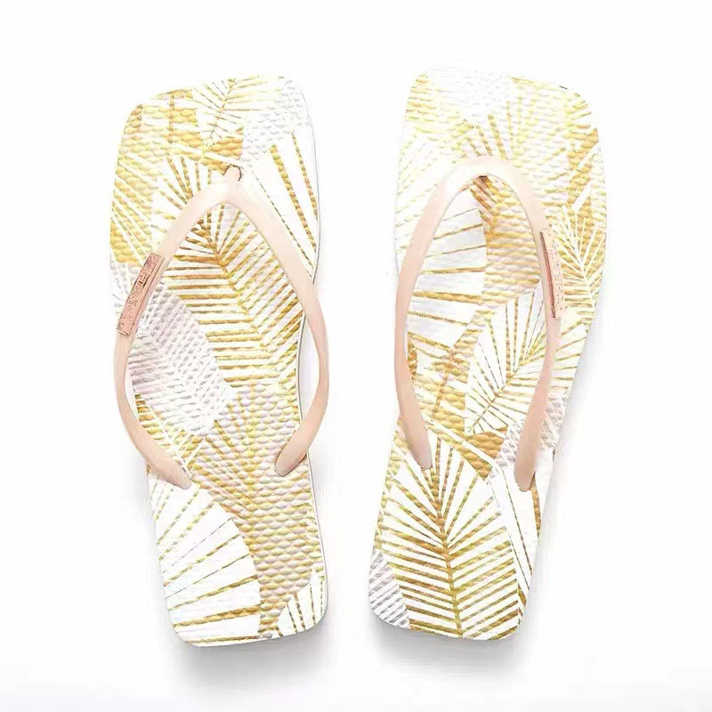 Square Toe PVC Rubber Flip-flops Outdoor Couples Beach Japanese Style Filp Flops