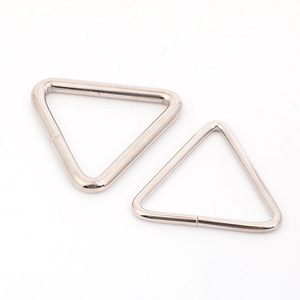 Anillos de Hebilla Triangulares Metálicos para Accesorios de Prendas de Vestir, Herrajes de Ajuste de Conexión Duraderos, Forma Isósceles - Product Image 4