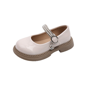 รองเท้าหนัง PU สำหรับเด็กผู้หญิง ประดับด้วยเพชรระยิบระยับ เหมาะสำหรับเด็กวัยหัดเดิน ใส่ได้ทั้งฤดูใบไม้ผลิและฤดูใบไม้ร่วง เหมาะสำหรับงานเต้นรำและการแสดง - Product Image 5