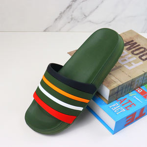 Мужские шлепанцы - Product Image 6