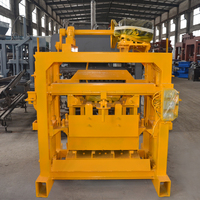 Machine à fabriquer des briques en plastique hydraulique QTJ4-40 avec moule pour le recyclage des déchets de sable et de plastique