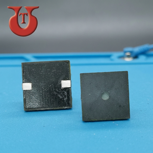 Buzzer de porte piézoélectrique SMD 14 mm carré noir avec languettes métalliques et trou central certifié ROHS - Product Image 3