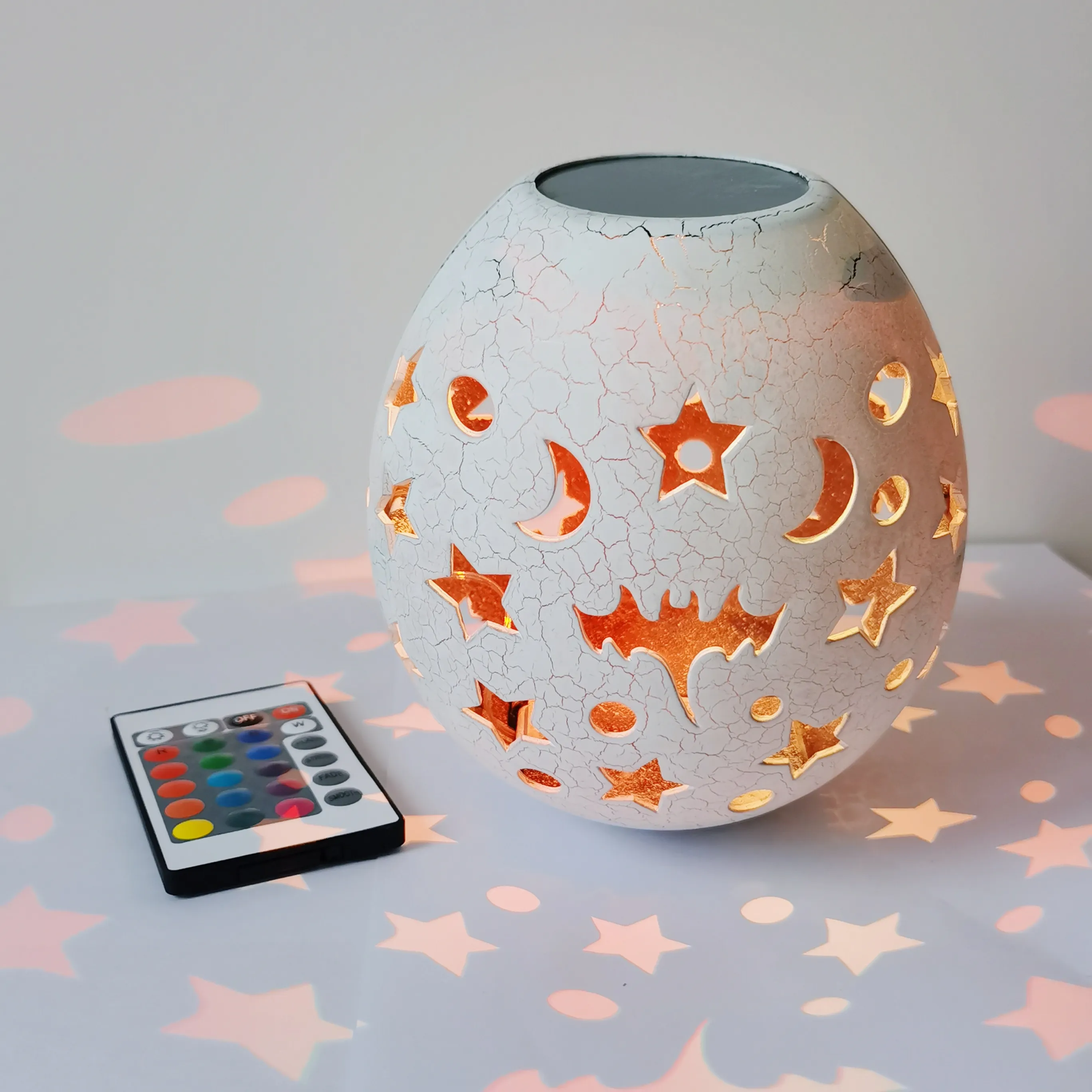 핫 세일 침실 달걀 모양 배터리 작동 USB 충전식 별이 빛나는 프로젝터 스타 야간 램프 조명