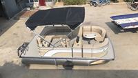 Kapal Pesiar Mewah 21ft 6.4m Berbahan Aluminium Alloy dengan Dek, Rekreasi, Mesin Luar, Garansi 3 Tahun /OEM 2.3m/2.6m P21 200HP