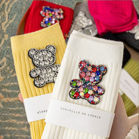 Chaussettes d'hiver tendance pour femmes, en coton, avec broderie d'ours en cristal et strass, accessoires d'hiver à la mode