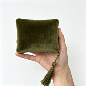 Eco-friendly Hotsale Soft Flannel Velvet Tassel Drawstring Bote Bijoux Bag For Ring Necklace <b>Earring</b> Bijoux Gift Packing - Product Image 3